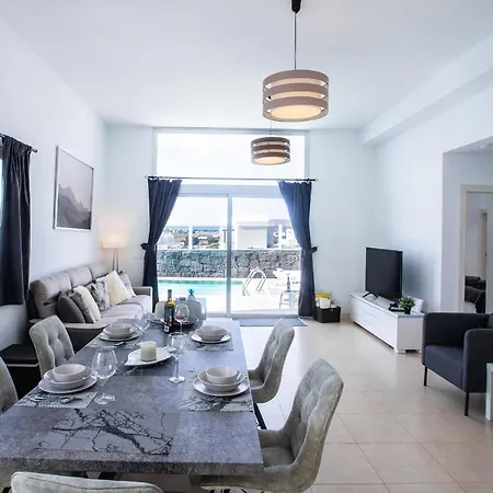 3-bed In Playa Blanca By Retreat Villas Playa Blanca (Lanzarote)