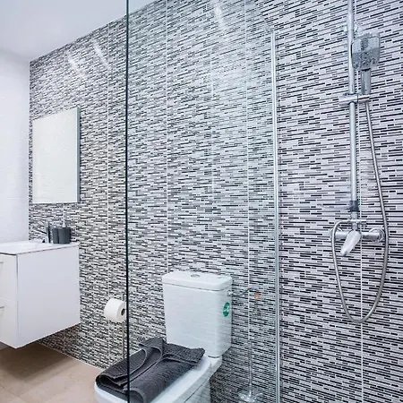 Вилла 3-bed In Playa Blanca By Retreat Villas Коста Бланка
